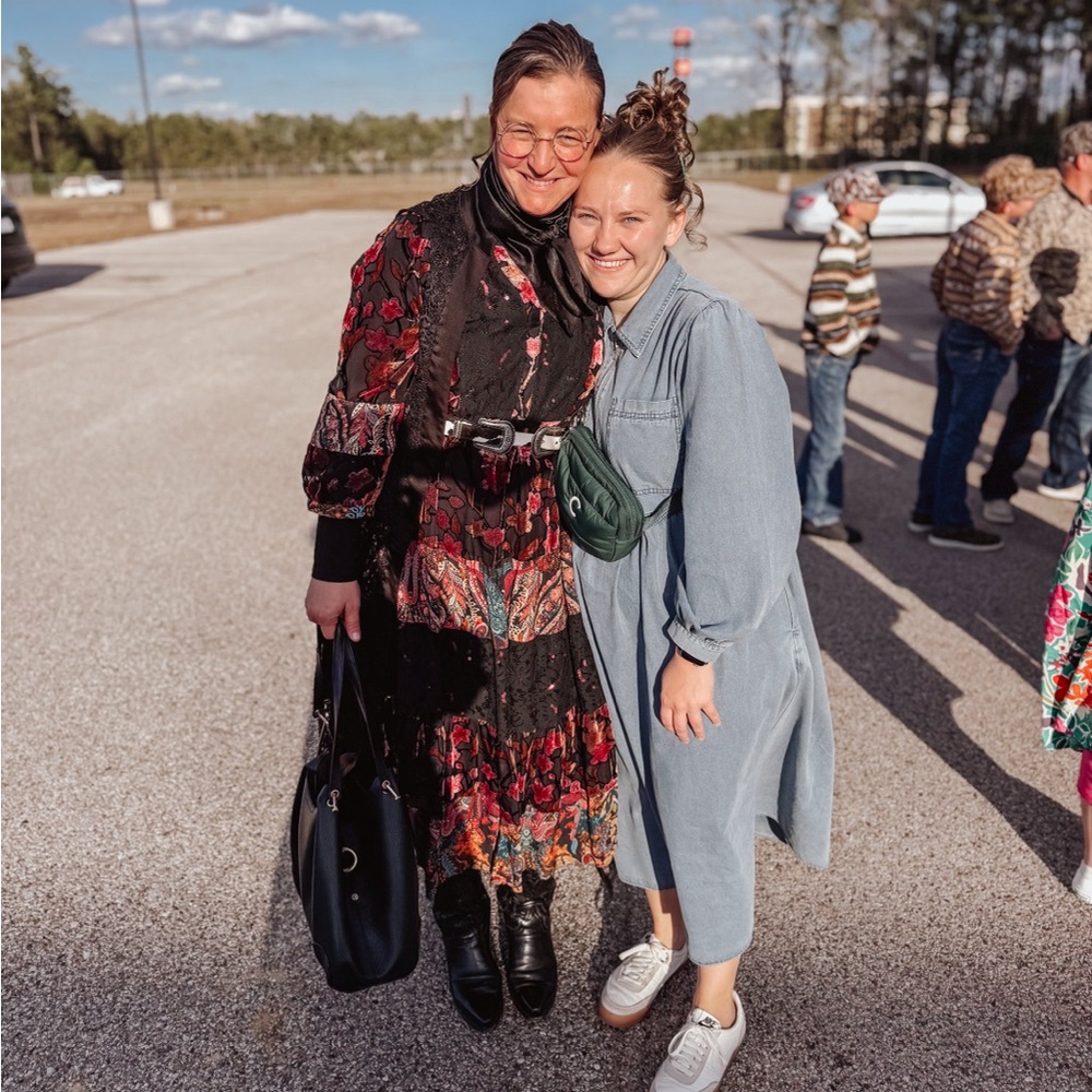 C a i t l y n • L e v e r k u h n